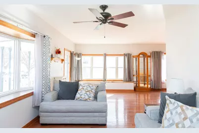 320 W North Street, Peotone, IL 60468 - Photo 2