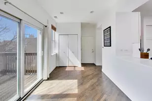 643 W Melrose St, Chicago, IL 60657 - Photo 12