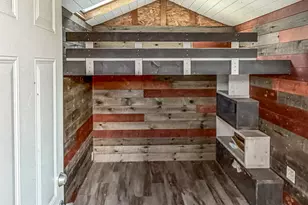 817 W Empire St, Freeport, IL 61032 - Photo 46