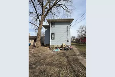 345 N Wildwood Avenue, Kankakee, IL 60901 - Photo 2