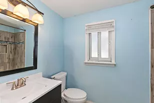 426 Greentree Ln, Bolingbrook, IL 60440 - Photo 12