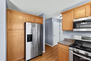 1306 Evergreen Ln, Yorkville, IL 60560 - Photo 10