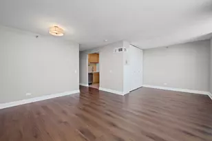 3660 N Lake Shore Dr, Chicago, IL 60613 - Photo 8