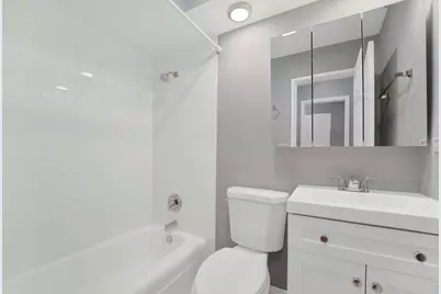 3161 N Cambridge Avenue #308, Chicago, IL 60657 - Photo 10