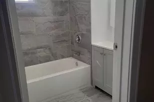 1540 N Keeler Ave, Chicago, IL 60651 - Photo 12