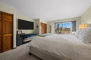 530 River Front Cir, Naperville, IL 60540 - Photo 16