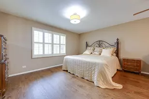 521 Sandy Ln, Libertyville, IL 60048 - Photo 24