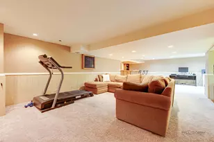 521 Sandy Ln, Libertyville, IL 60048 - Photo 32