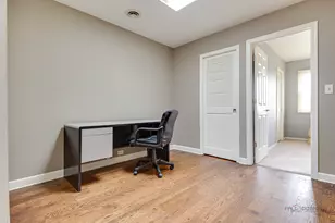 521 Sandy Ln, Libertyville, IL 60048 - Photo 18