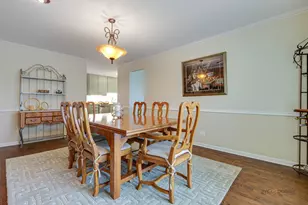 521 Sandy Ln, Libertyville, IL 60048 - Photo 14