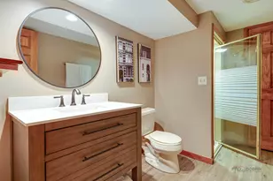 521 Sandy Ln, Libertyville, IL 60048 - Photo 34