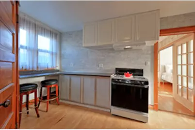 1121 S East Avenue #2, Oak Park, IL 60304 - Photo 6