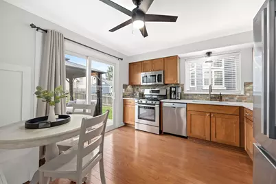 1398 Newcastle Court, Bartlett, IL 60103 - Photo 10