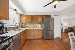 1398 Newcastle Ct, Bartlett, IL 60103 - Photo 12