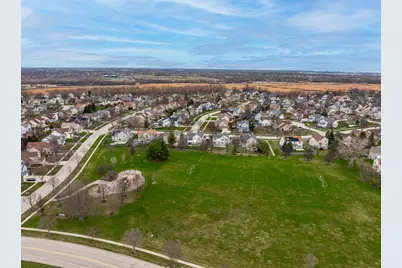 1398 Newcastle Court, Bartlett, IL 60103 - Photo 32