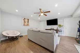 2238 N Harlem Ave, Elmwood Park, IL 60707 - Photo 4