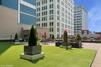 565 W Quincy Street #609, Chicago, IL 60661 - Photo 20