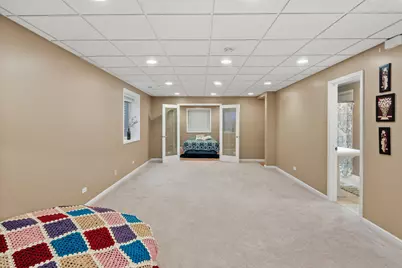 654 Easton Lane, Elk Grove Village, IL 60007 - Photo 22
