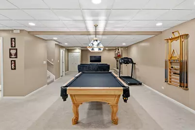 654 Easton Lane, Elk Grove Village, IL 60007 - Photo 18