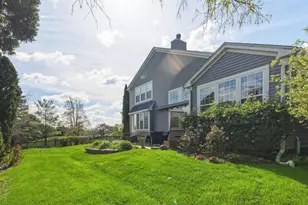 654 Easton Ln, Elk Grove Village, IL 60007 - Photo 26
