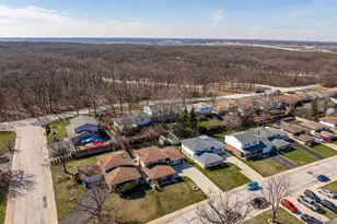 8518 Forest Dr, Hickory Hills, IL 60457 - Photo 18