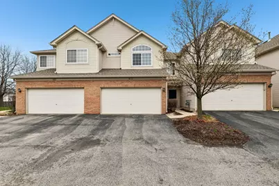 412 Jamestown Court, Aurora, IL 60502 - Photo 2