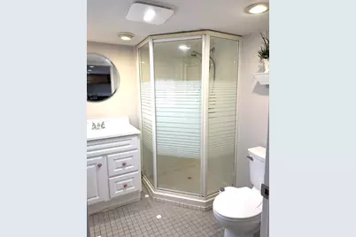 7801 W Victoria Street, Chicago, IL 60631 - Photo 14