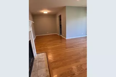 [Address not provided], Schaumburg, IL 60193 - Photo 8