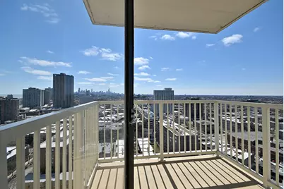 3930 N Pine Grove Avenue #2501, Chicago, IL 60613 - Photo 38