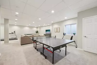 1135 N Main Street, Naperville, IL 60563 - Photo 38