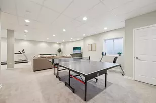 1135 N Main St, Naperville, IL 60563 - Photo 38