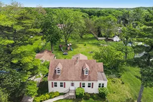 8901 Elm Ave, Burr Ridge, IL 60527 - Photo 24