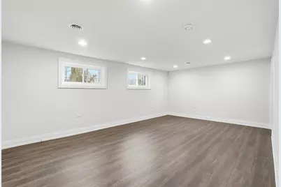 1430 E Emmerson Lane, Mount Prospect, IL 60056 - Photo 16