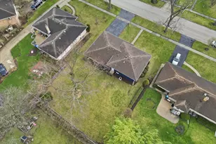 1430 E Emmerson Ln, Mount Prospect, IL 60056 - Photo 28