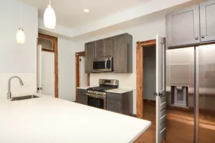 949 N Winchester Ave, Chicago, IL 60622 - Photo 2