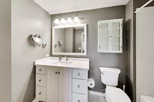 131 W Adelaide St, Elmhurst, IL 60126 - Photo 24