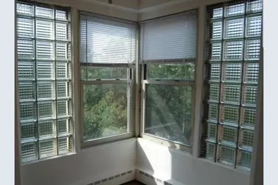 2620 W Berwyn Avenue #503, Chicago, IL 60625 - Photo 6