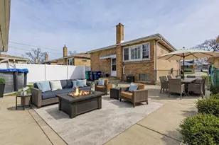 9220 S Avers Ave, Evergreen Park, IL 60805 - Photo 38