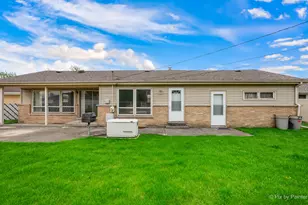571 Welter Dr, Wood Dale, IL 60191 - Photo 14
