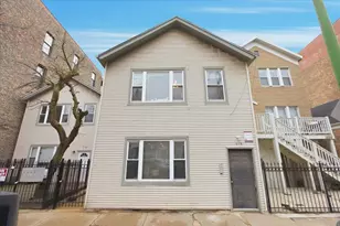 518 N May St, Chicago, IL 60642 - Photo 1