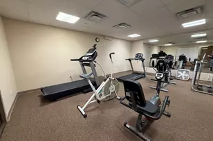 8340 Callie Ave, Morton Grove, IL 60053 - Photo 16