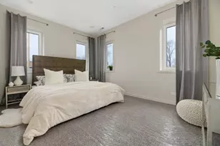 740 E Irving Park Rd, Roselle, IL 60172 - Photo 10