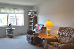 850 Wellington Ave, Elk Grove Village, IL 60007 - Photo 4