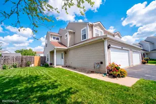 580 S Annandale Dr, Lake in the Hills, IL 60156 - Photo 2