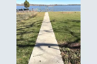 5010 Woodrow Avenue, McHenry, IL 60051 - Photo 32