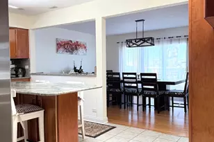 5010 Woodrow Ave, McHenry, IL 60051 - Photo 6