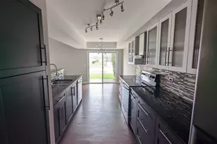 8122 160th St, Tinley Park, IL 60477 - Photo 4