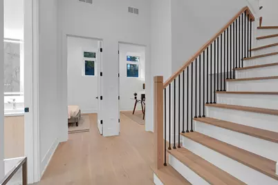 505 W Elm Street #105, Chicago, IL 60610 - Photo 12