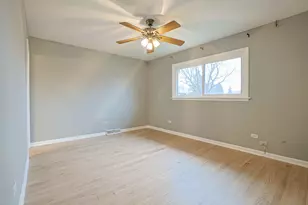 18W194 Claremont Dr, Darien, IL 60561 - Photo 24