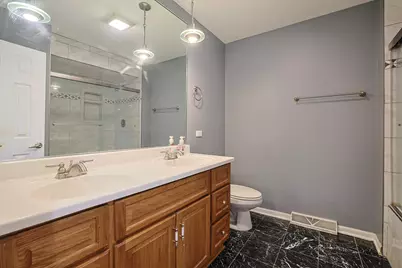 18W194 Claremont Drive, Darien, IL 60561 - Photo 22